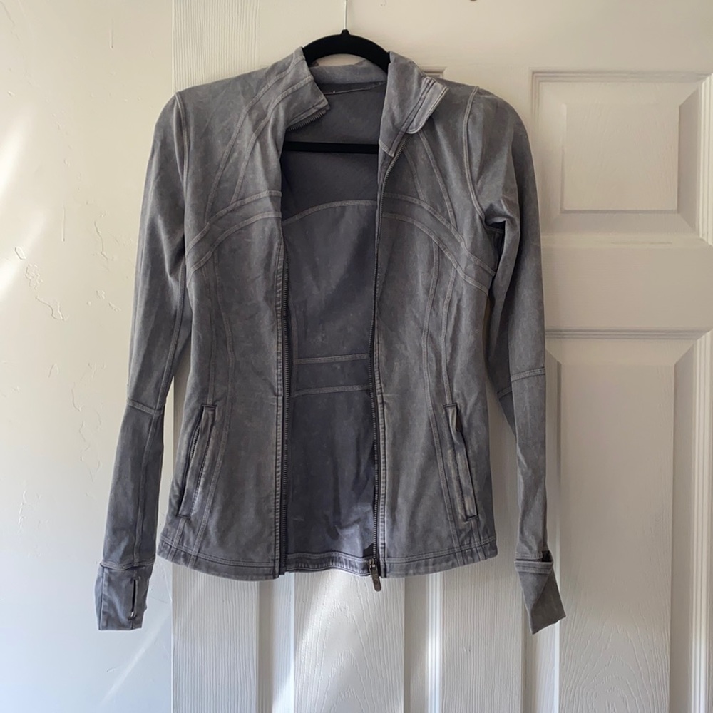 Lululemon jacket - on hold
